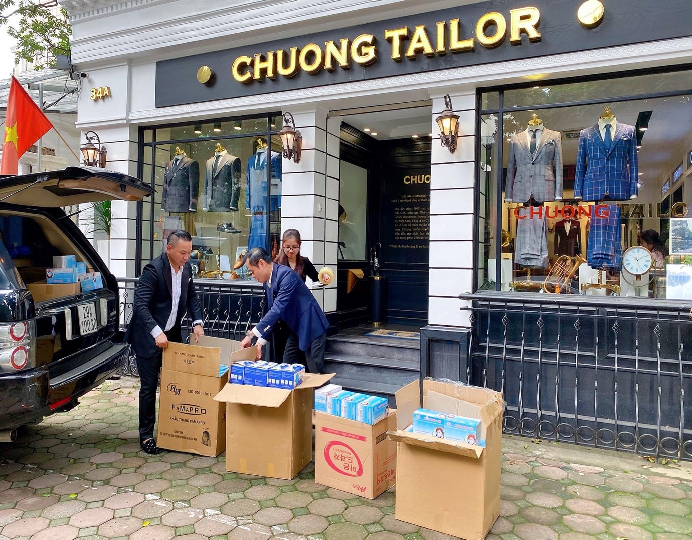 CHƯƠNG TAILOR ĐỒNG HÀNH CÙNG BÀ CON VÀ CHÍNH QUYỀN QUẬN BA ĐÌNH- VIỆT NAM QUYẾT THẮNG ĐẠI DỊCH !